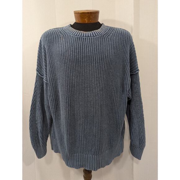 AMERICAN EAGLE! "DISTRESSED" BLUE DENIM INSPIRED BULKY KNIT SWEATER! SZ L - Picture 2 of 9